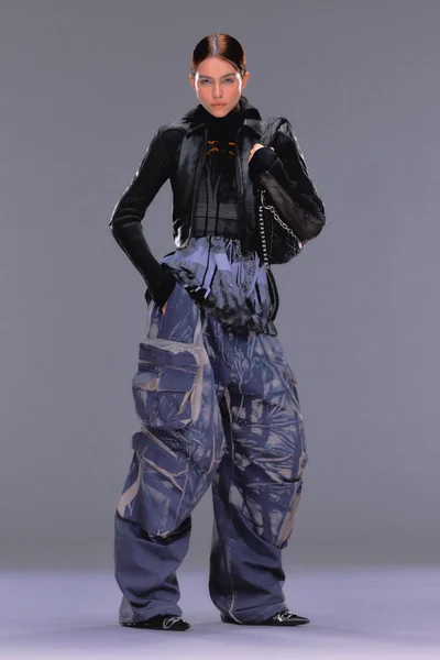 Look 37